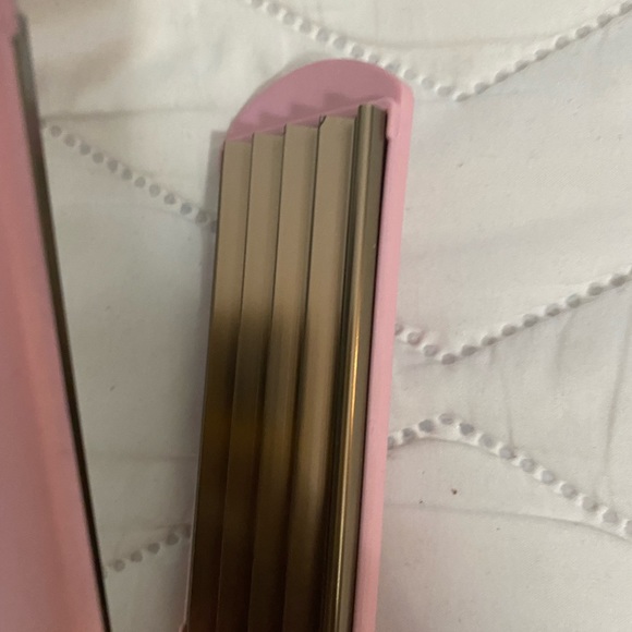 straightener comb only comb available - Picture 2 of 2